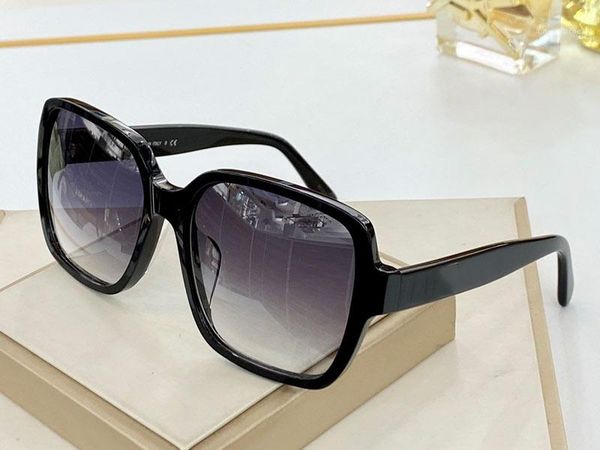 fashion square sunglasses size:57-17-140 couple models from men classic uv protection round frame classic1, White;black
fashion square sunglasses size:57-17-140 couple models from men classic uv protection round frame classic1, White;black