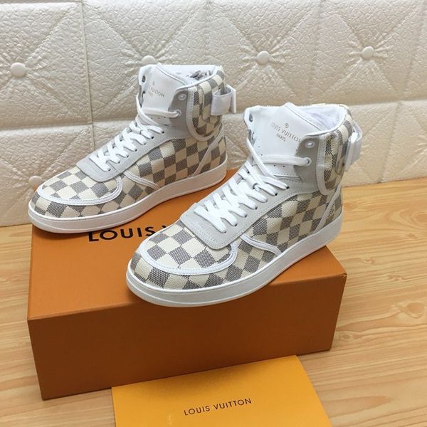 0922 men's designer casual sports shoes and famous brand outdoor casual shoes, fast delivery in the original box, Black
0922 men's designer casual sports shoes and famous brand outdoor casual shoes, fast delivery in the original box, Black