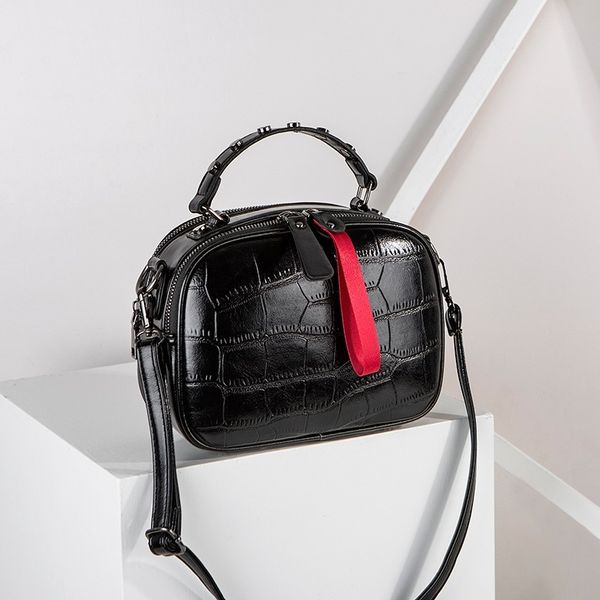 summer handbags 2020 new trendy korean version of small bags fashion all-match ladies one-shoulder messenger small square bag
summer handbags 2020 new trendy korean version of small bags fashion all-match ladies one-shoulder messenger small square bag