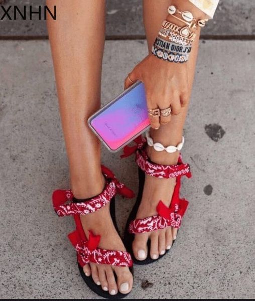sandalias mujer 2020 women ankle-strap sandals summer low heels shoes open toe silk casual shoes beach sandals plus size 35-42, Black
sandalias mujer 2020 women ankle-strap sandals summer low heels shoes open toe silk casual shoes beach sandals plus size 35-42, Black