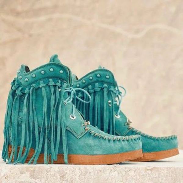 2020 autumn and winter new tassel boots short boots casual wild plus size female, Black
2020 autumn and winter new tassel boots short boots casual wild plus size female, Black