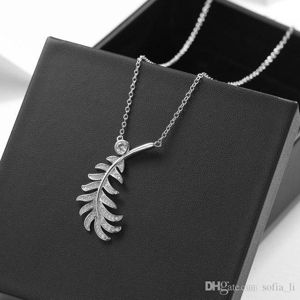 Victoria series diamond necklace bracelet earrings iced out chains jewelry necklace mens 14k gold chains rings cuban link chain 2020 new
Victoria series diamond necklace bracelet earrings iced out chains jewelry necklace mens 14k gold chains rings cuban link chain 2020 new