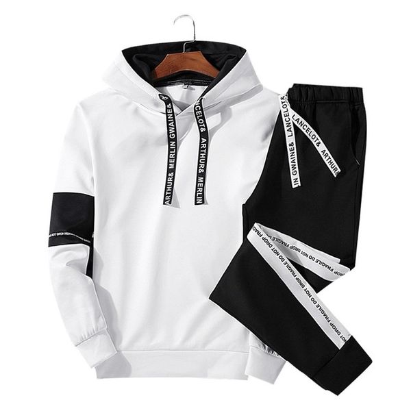 men casual set hooded solid patchwork 2020 autumn new men's sportswear hoodies+pants 2pcs sets hip hop street loose tracksuits, Black;blue
men casual set hooded solid patchwork 2020 autumn new men's sportswear hoodies+pants 2pcs sets hip hop street loose tracksuits, Black;blue