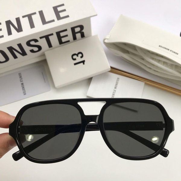 classic luxury shade sunglasses, fashionable men's glasses, new round frame polarized sunglasses, White;black
classic luxury shade sunglasses, fashionable men's glasses, new round frame polarized sunglasses, White;black