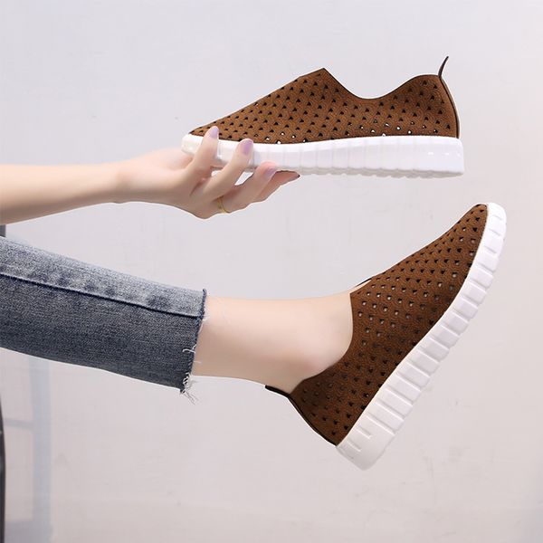 женщины flats женщина cut out мокасины женской платформа дышащих кроссовки женские полая обувь женской обувь плюс размер 2020, Black
женщины flats женщина cut out мокасины женской платформа дышащих кроссовки женские полая обувь женской обувь плюс размер 2020, Black
