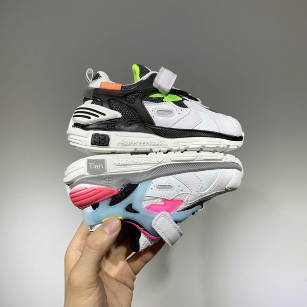 b6sg4 fashionable children's 2020 autumn color matching middle and large sports sports shoes children's running shoes korean style, Black
b6sg4 fashionable children's 2020 autumn color matching middle and large sports sports shoes children's running shoes korean style, Black