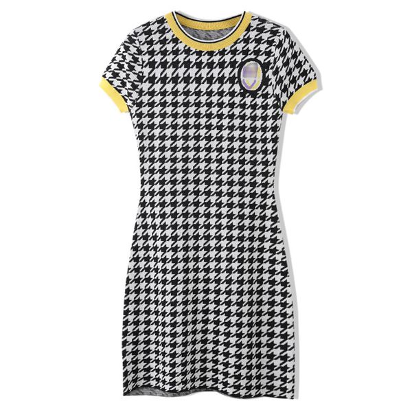casual dresses 2021 summer runway dress elegant women houndstooth bodycon o-neck knitting cotton sweater short sleeve lady, Black;gray
casual dresses 2021 summer runway dress elegant women houndstooth bodycon o-neck knitting cotton sweater short sleeve lady, Black;gray
