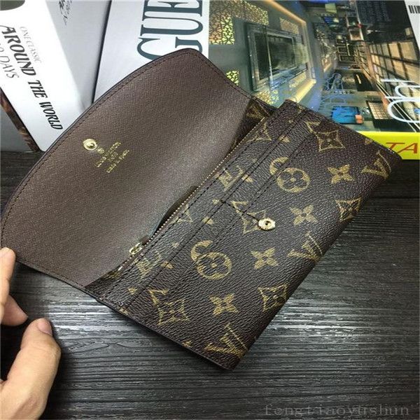 нове женин ђмка luxury ол crossbody меки плеа оѬоего каева конѬђкоѬа ко, Golden;silver
нове женин ђмка luxury ол crossbody меки плеа оѬоего каева конѬђкоѬа ко, Golden;silver