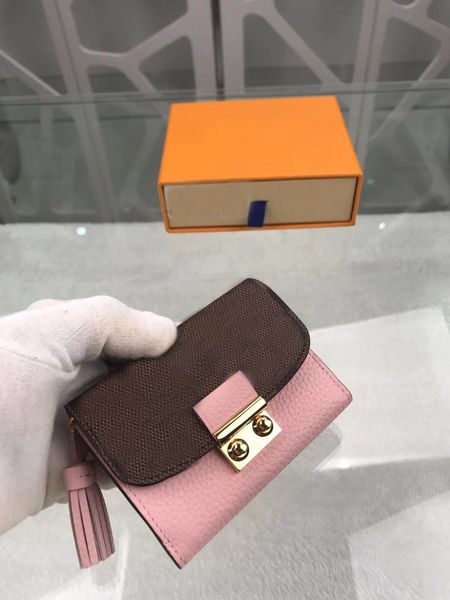 women's short wallet new pu leather color contrast hand bag leisure multi card check change folder with box, Red;black
women's short wallet new pu leather color contrast hand bag leisure multi card check change folder with box, Red;black
