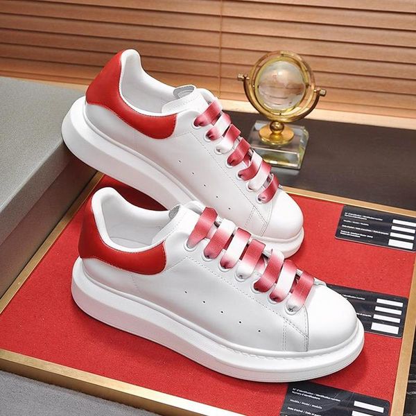 lightweight oversized sneaker mens shoes vintage outdoor walking comfortable shoes autumn and winter lace -up casual men shoes fast delivery, Black
lightweight oversized sneaker mens shoes vintage outdoor walking comfortable shoes autumn and winter lace -up casual men shoes fast delivery, Black