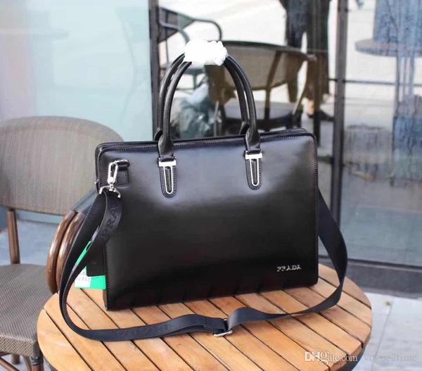 luxury designer handbag men's leather briefcase men's business bag luxury classic multifunctional large capacity design 025
luxury designer handbag men's leather briefcase men's business bag luxury classic multifunctional large capacity design 025