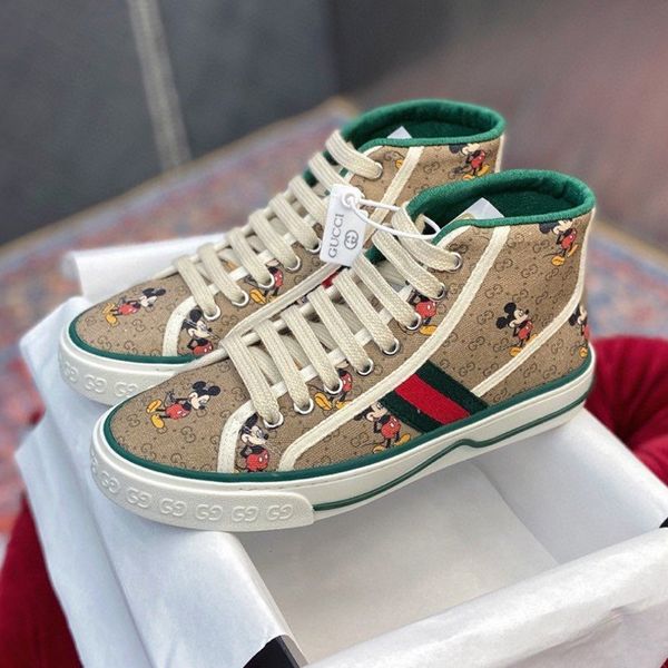 женская теннис 1977 высокая вершина кроссовок лучшие качества дизайнер обуви класса люкс для мужчин и женщин случайные обувь новые прибытия, Black 
женская теннис 1977 высокая вершина кроссовок лучшие качества дизайнер обуви класса люкс для мужчин и женщин случайные обувь новые прибытия, Black