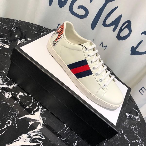 2020-2019g new luxury street fashion designer lovers shoes low to help striped casual shoes fashion wild men and women sports s
2020-2019g new luxury street fashion designer lovers shoes low to help striped casual shoes fashion wild men and women sports s