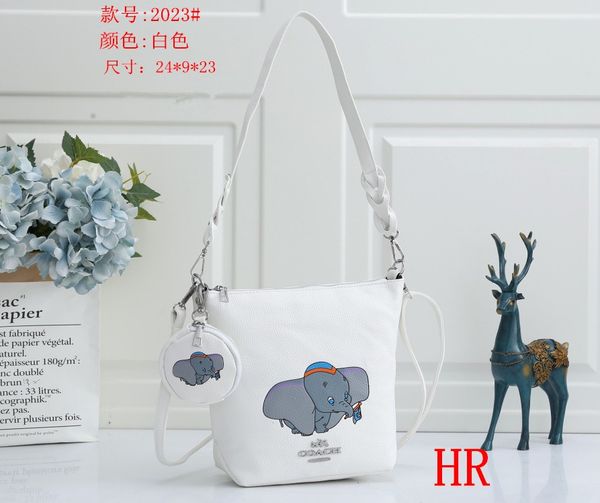 2020 ladies design handbag animal picture crossbody shoulder chain pu leather bag money ladies handbag
2020 ladies design handbag animal picture crossbody shoulder chain pu leather bag money ladies handbag