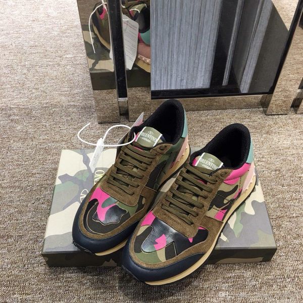 the new rockrunner camouflage rivet fashion trend well-known brand lace-up casual shoes r design trend no.1,size35-45 with box,ss
the new rockrunner camouflage rivet fashion trend well-known brand lace-up casual shoes r design trend no.1,size35-45 with box,ss