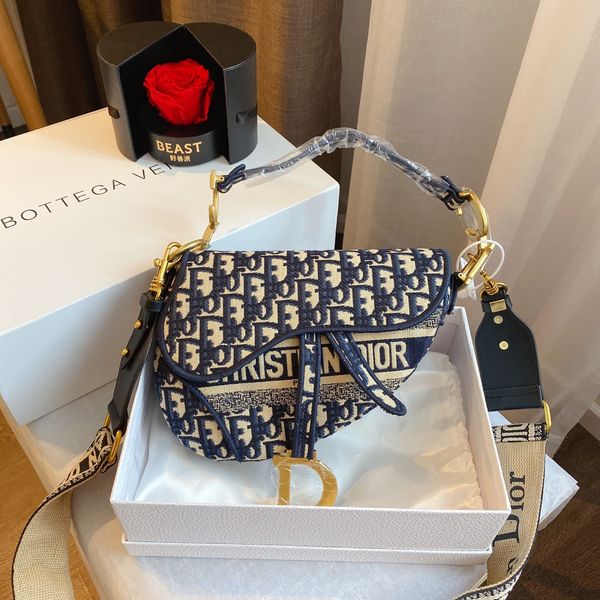 2020 designer handbags fashion bag leather shoulder bags crossbody bags christian dİor handbag purse clutch backpack handbag 12, Golden;silver
2020 designer handbags fashion bag leather shoulder bags crossbody bags christian dİor handbag purse clutch backpack handbag 12, Golden;silver