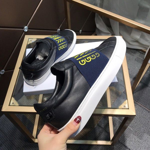 2020v high-end limited-edition leather elastic low-casual men's shoes, fashionable and comfortable sports shoes, wild flat loafers, Black
2020v high-end limited-edition leather elastic low-casual men's shoes, fashionable and comfortable sports shoes, wild flat loafers, Black