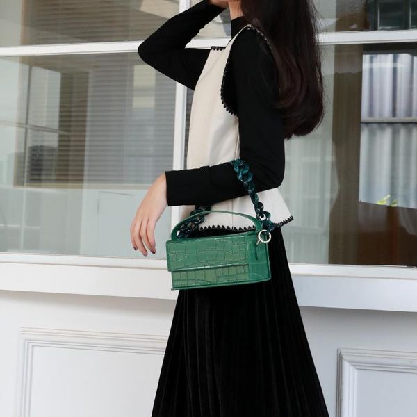 stunning2020 fashion morning niche design crocodile pattern cowhide bag shoulder messenger portable small box