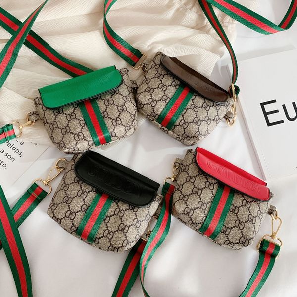 new girl shoulder korean style fashion letter children's shoulder bag versatile ribbon baby baby out of the street crossbody bag
new girl shoulder korean style fashion letter children's shoulder bag versatile ribbon baby baby out of the street crossbody bag