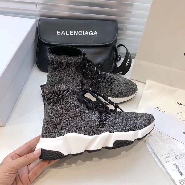r luxury shoes, fashion socks and boots speed clear sole casual sports shoes, size 35-45 with original box,ss
r luxury shoes, fashion socks and boots speed clear sole casual sports shoes, size 35-45 with original box,ss