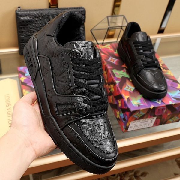 2020 a10 fashion trend mens designer shoes leather mesh breathable comfortable outdoor shoes lace-up casual hiker shoes mens sneakers, Black
2020 a10 fashion trend mens designer shoes leather mesh breathable comfortable outdoor shoes lace-up casual hiker shoes mens sneakers, Black