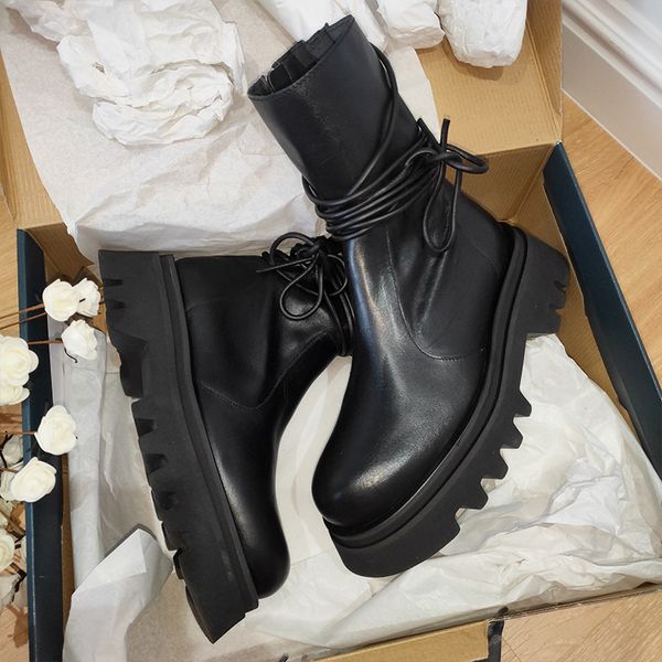 2020 new autumn boots female british wind pu leather all-match motorcycle boots women non-slip comfortable shoes, Black
2020 new autumn boots female british wind pu leather all-match motorcycle boots women non-slip comfortable shoes, Black