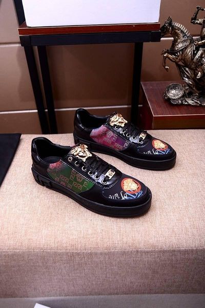 2020e limited custom leather color-block embroidery low-casual men's tide shoes, high-end fashion lace-up sneakers, size: 38-451, Black
2020e limited custom leather color-block embroidery low-casual men's tide shoes, high-end fashion lace-up sneakers, size: 38-451, Black