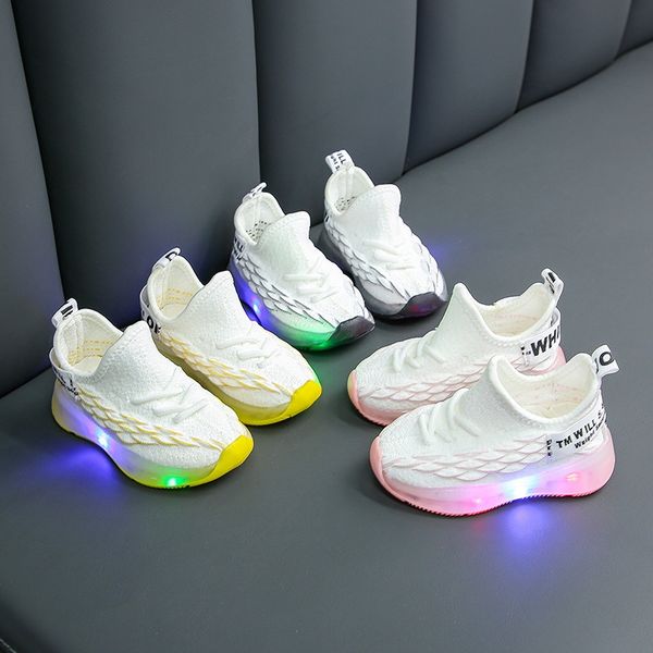 children's flying girls' flashing breathable mesh summer 2020 new boys' feet sports sports shoes lighting baby mesh shoes, Black
children's flying girls' flashing breathable mesh summer 2020 new boys' feet sports sports shoes lighting baby mesh shoes, Black