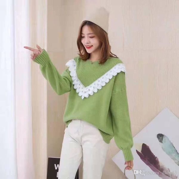 2019 and winter new college style korean lace patchwork sweater women's loose and thickened casual short trend, White;black
2019 and winter new college style korean lace patchwork sweater women's loose and thickened casual short trend, White;black