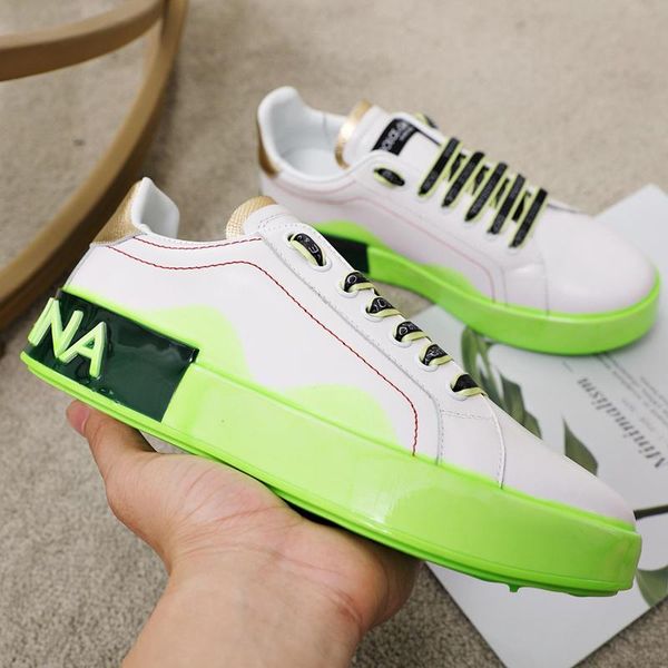 2020j new trend hand-painted doodle leather party casual shoes outdoor men and women sports shoes wild couple shoes, size 35-45, Black
2020j new trend hand-painted doodle leather party casual shoes outdoor men and women sports shoes wild couple shoes, size 35-45, Black