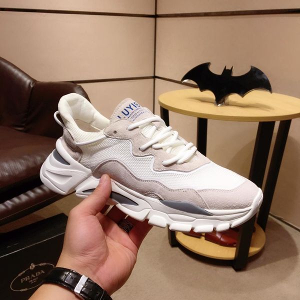 2020-2019w limited edition custom men's casual shoes, fashion sports shoes, original packaging shoe box delivery, yardage: 38-45
2020-2019w limited edition custom men's casual shoes, fashion sports shoes, original packaging shoe box delivery, yardage: 38-45