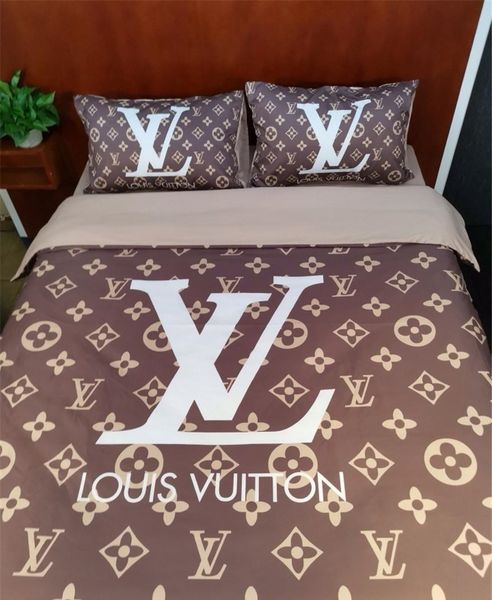 design with big l letter bed sheet 4 pieces modal full flower pillowcase duvet cover set for summer and spring
design with big l letter bed sheet 4 pieces modal full flower pillowcase duvet cover set for summer and spring