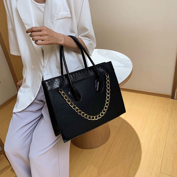 luxury handbag designer bags for women 2020 snake skin messenger bags ladies chain shoulder bags leather clutch purse sac a main
luxury handbag designer bags for women 2020 snake skin messenger bags ladies chain shoulder bags leather clutch purse sac a main