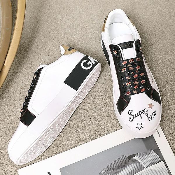 2020-2019r luxury designer casual shoes couple shoes fashion wild men and women sports shoes 35-45
2020-2019r luxury designer casual shoes couple shoes fashion wild men and women sports shoes 35-45