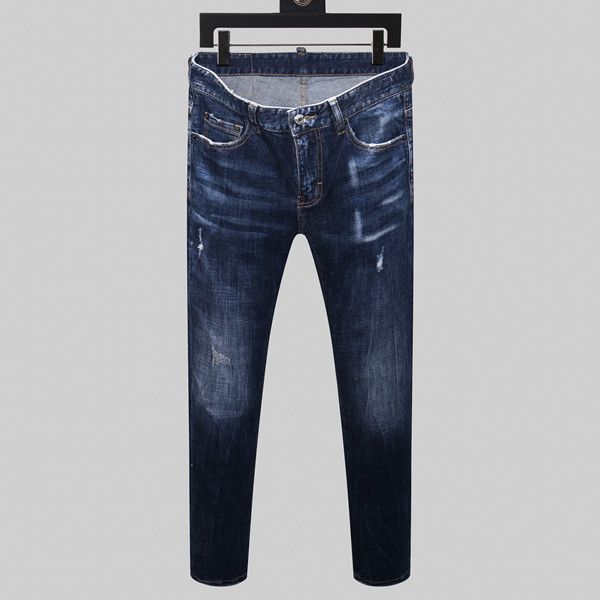 new 2020 men's denim pants ripped jeans blue black fashion slim summer mens jeans mens designer pants
new 2020 men's denim pants ripped jeans blue black fashion slim summer mens jeans mens designer pants