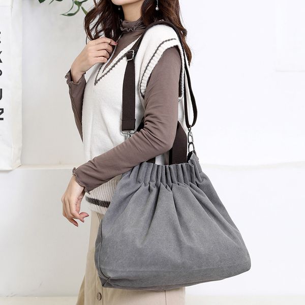 canvas bag female shoulder bag messenger leisure travel small fresh handbag canvas casual portable bags purses and handbags
canvas bag female shoulder bag messenger leisure travel small fresh handbag canvas casual portable bags purses and handbags