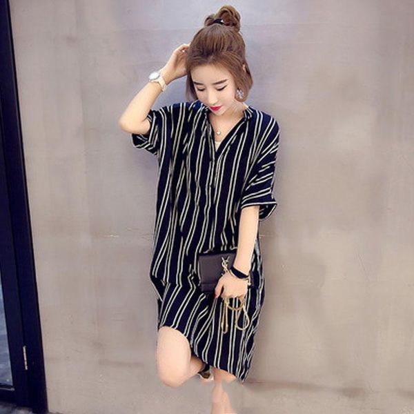 zity 2020 summer korean style women dresses striped ladies shirts half sleeve robe v -neck loose long desses brand clothes plus, White;black
zity 2020 summer korean style women dresses striped ladies shirts half sleeve robe v -neck loose long desses brand clothes plus, White;black