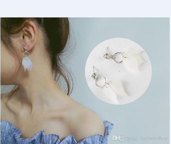 temperament simple zircon stud earrings geometric ring scrub petal earrings wholesale ing, Silver
temperament simple zircon stud earrings geometric ring scrub petal earrings wholesale ing, Silver