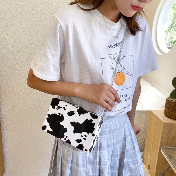 cow milk print women handbags casual chain shoulder bags mini small square bag fashion crossbody bag ladies bolsa mujer 2020
cow milk print women handbags casual chain shoulder bags mini small square bag fashion crossbody bag ladies bolsa mujer 2020