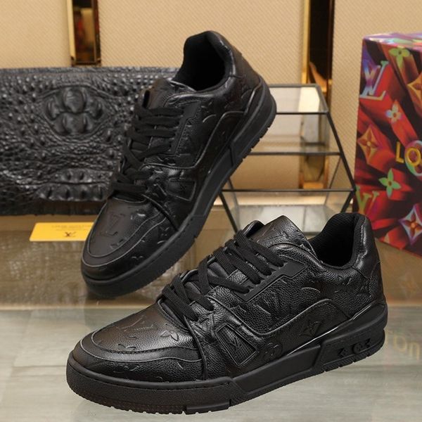 2020 a6 fashion trend mens designer shoes leather mesh breathable comfortable outdoor shoes lace-up casual hiker shoes mens sneakers, Black
2020 a6 fashion trend mens designer shoes leather mesh breathable comfortable outdoor shoes lace-up casual hiker shoes mens sneakers, Black