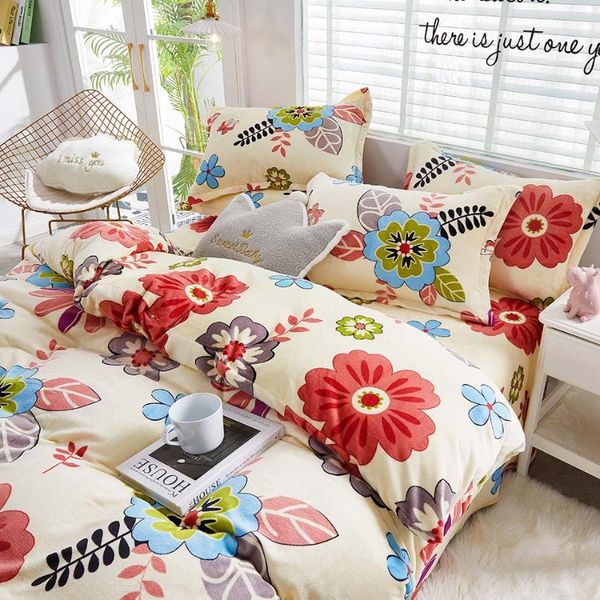 yanting 190 g flannel bedding sets 100% microfiber home textile soft and comfortable duvet cover with pillowcase
yanting 190 g flannel bedding sets 100% microfiber home textile soft and comfortable duvet cover with pillowcase