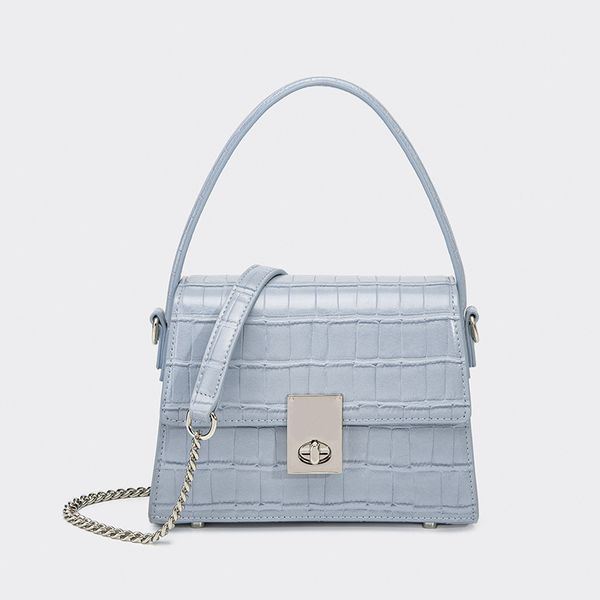 2020 new trend fashion crocodile pattern retro box bag women's shoulder portable small square bag
2020 new trend fashion crocodile pattern retro box bag women's shoulder portable small square bag