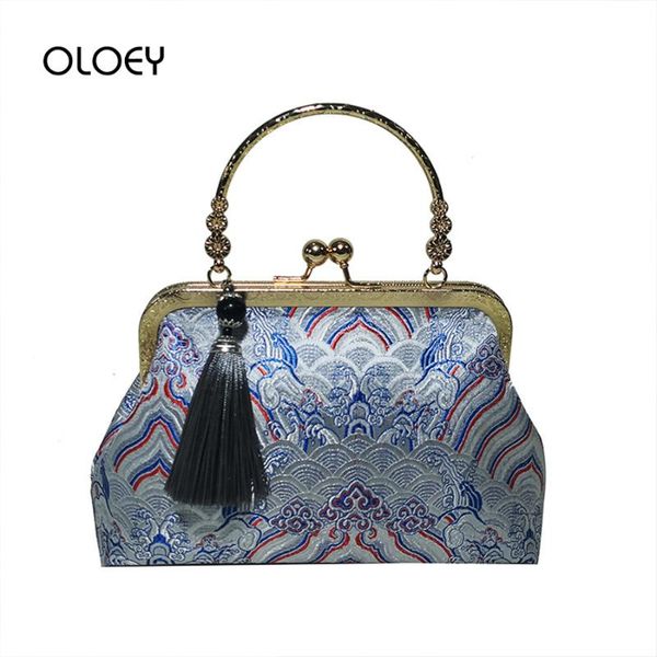 fashion women shell bags ladies clip hand bags retro clutch purses vintage chinese style cheongsam bride bag wedding handbags
fashion women shell bags ladies clip hand bags retro clutch purses vintage chinese style cheongsam bride bag wedding handbags