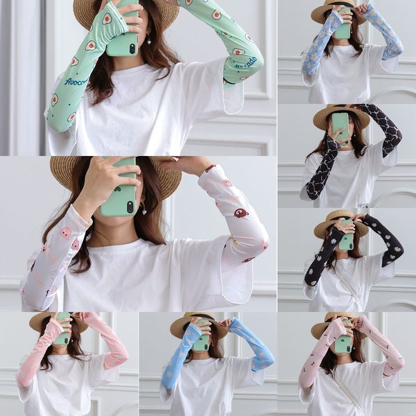 internet celebrity same style daisy flower ice women's summer fashion outdoor riding ice silk arm sleeve sun protection sleeve, Black
internet celebrity same style daisy flower ice women's summer fashion outdoor riding ice silk arm sleeve sun protection sleeve, Black