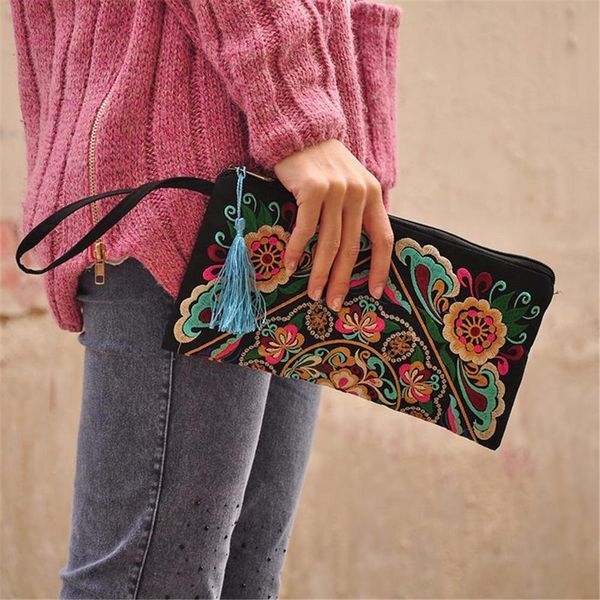 ethnic style embroidered clutch bag fashionable wallet embroidered day clutches wallet storage casual for women handle bags
ethnic style embroidered clutch bag fashionable wallet embroidered day clutches wallet storage casual for women handle bags