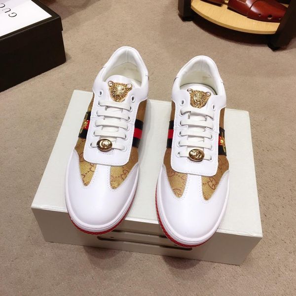 2020-2019ll men's and women's casual shoes, fashion wild sports shoes, with the original packaging shoe box delivery, yardage: 35
2020-2019ll men's and women's casual shoes, fashion wild sports shoes, with the original packaging shoe box delivery, yardage: 35