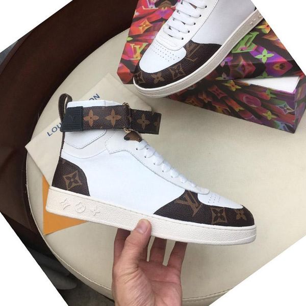 2020 couple shoes fashion luxury mens leather casual sport shoes,personality wild high mens casual shoes size 35-46 00191, Black
2020 couple shoes fashion luxury mens leather casual sport shoes,personality wild high mens casual shoes size 35-46 00191, Black