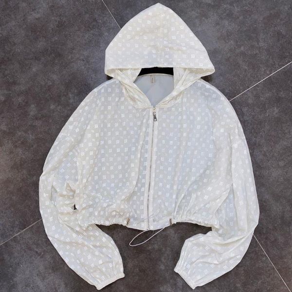 2020 new summer fashion casual patchwork zipper hooded long sleeve loose letter pattern slim coat women k106, Black;brown
2020 new summer fashion casual patchwork zipper hooded long sleeve loose letter pattern slim coat women k106, Black;brown