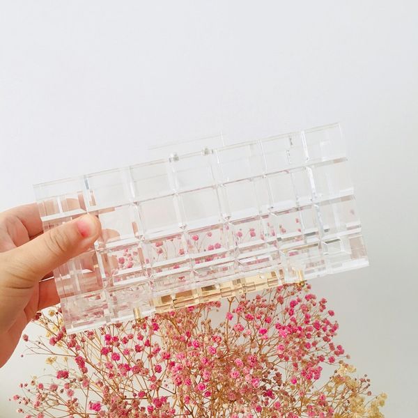 fashion 2020 new women's ins style transparent acrylic hand small square clutch evening banquet bag small square bag, White
fashion 2020 new women's ins style transparent acrylic hand small square clutch evening banquet bag small square bag, White