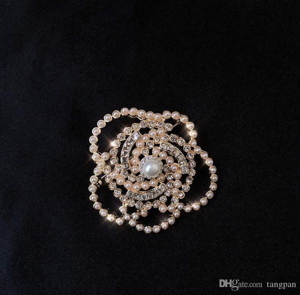 french vintage high-end flash diamond pearl camellia ring elegant temperament full of exaggerated palace wind ring women, Gray
french vintage high-end flash diamond pearl camellia ring elegant temperament full of exaggerated palace wind ring women, Gray